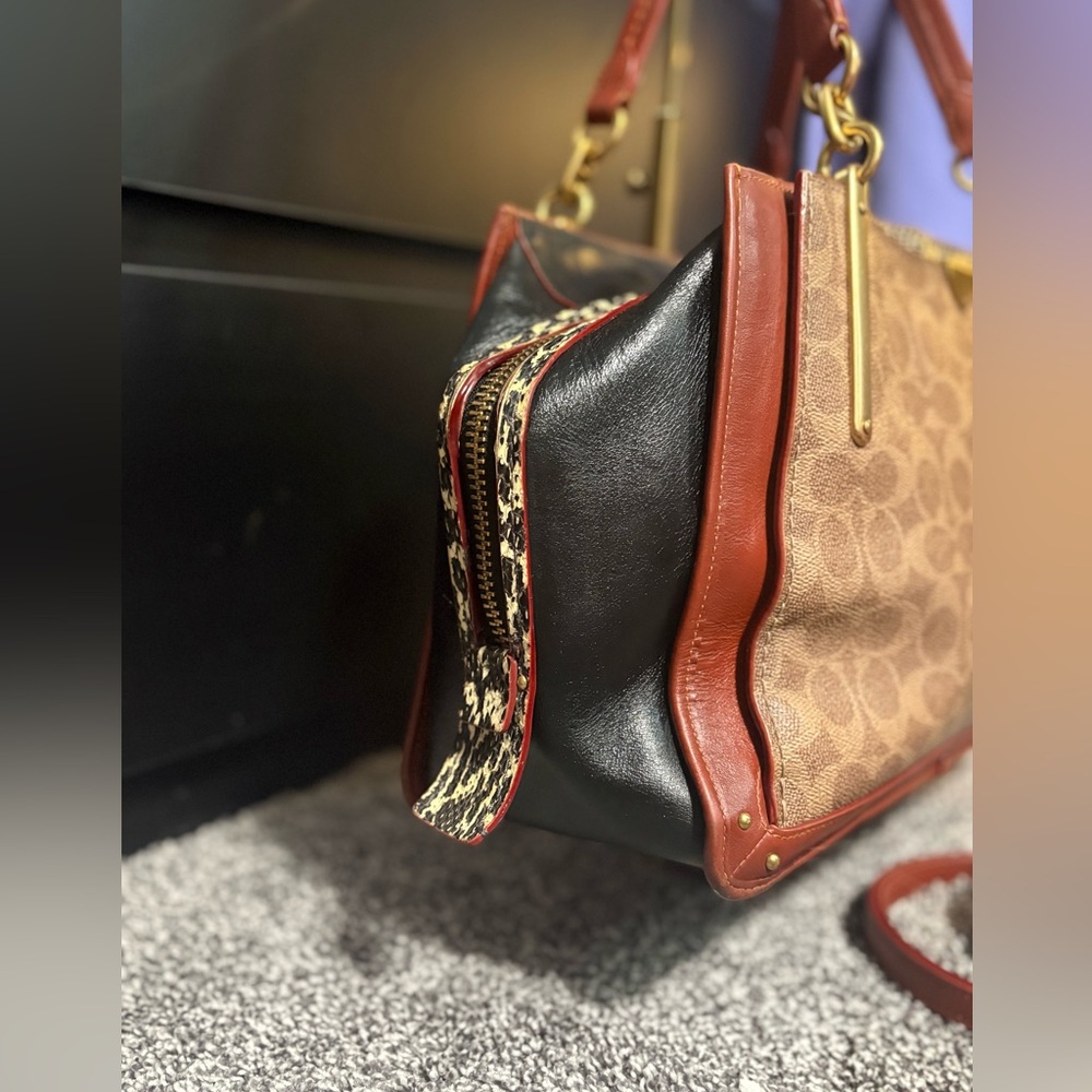 Coach Dreamer 36 signature canvas with refined calf leather and snakeskin - Picture 12 of 15
